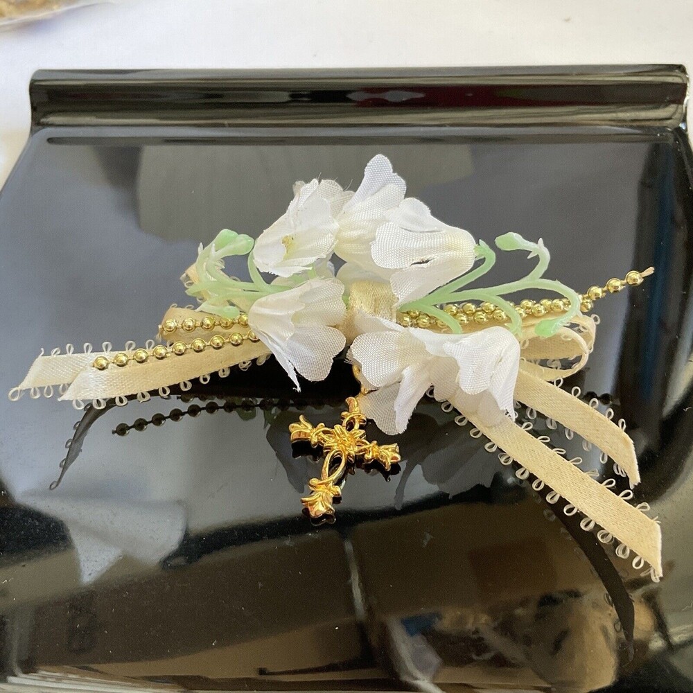 Avon Season of Lilies Pin - Flowers, Cross - Brooch, Corsage - Yr. 1995 -